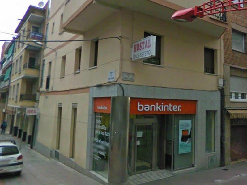 Hostal Ballestero Barcelona Luaran gambar